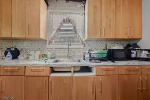 253 S Burnett St, East Orange, NJ 07018 - Photo 22