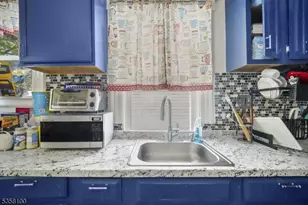 253 S Burnett St, East Orange, NJ 07018 - Photo 28