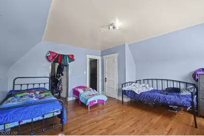 253 S Burnett St, East Orange, NJ 07018 - Photo 4