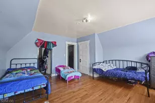 253 S Burnett St, East Orange, NJ 07018 - Photo 4