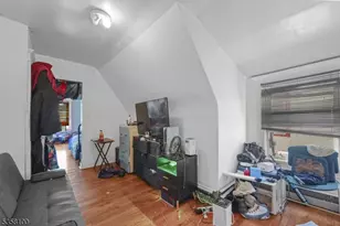 253 S Burnett St, East Orange, NJ 07018 - Photo 6