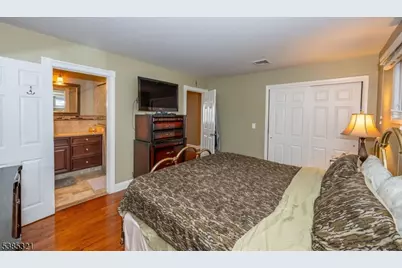 91 Chatham Ave, Paterson, NJ 07502 - Photo 24