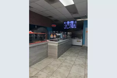 291 N 8th St, Prospect Park, NJ 07508 - Photo 4