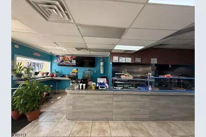 291 N 8th St, Prospect Park, NJ 07508 - Photo 2