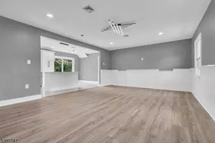 14 Melbourne Ln, Willingboro Twp., NJ 08046 - Photo 12