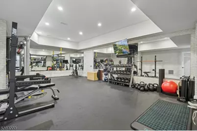 49 Woodcrest Ave, Millburn, NJ 07078 - Photo 32