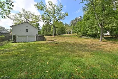 235 Wearimus Rd, Ho Ho Kus, NJ 07423 - Photo 6