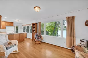 2006 Lakeside Dr, Highland Lakes, NJ 07422 - Photo 10