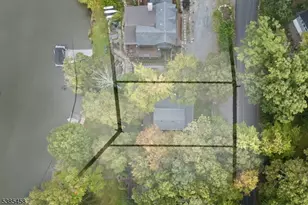 2006 Lakeside Dr, Highland Lakes, NJ 07422 - Photo 4