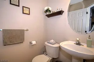 1005 Wendover Ct, Randolph Township, NJ 07869 - Photo 6