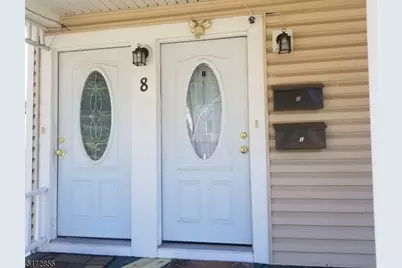 8 Stone St, North Plainfield, NJ 07060 - Photo 2