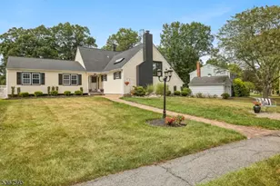 8 Deauville Dr, Parsippany, NJ 07054 - Photo 1