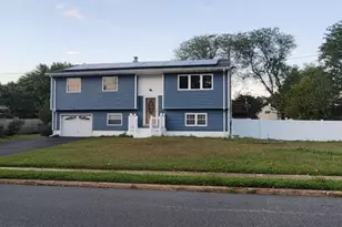 39 Oak Terrace, Howell Township, NJ 07731 - Photo 1