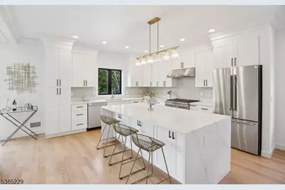 34 Grant Ave, New Providence, NJ 07974 - Photo 8