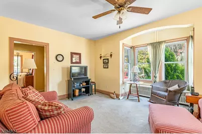 63 Main St, Bloomsbury, NJ 08804 - Photo 2