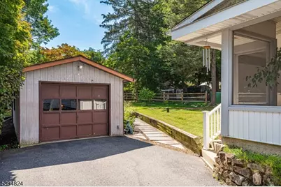 63 Main St, Bloomsbury, NJ 08804 - Photo 26