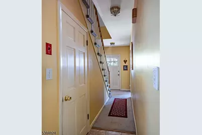 63 Main St, Bloomsbury, NJ 08804 - Photo 14