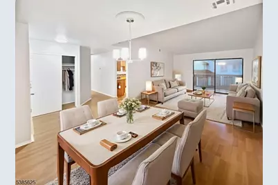 238 Drake Ln, Roxbury Township, NJ 07852 - Photo 2