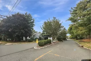 238 Drake Ln, Roxbury Township, NJ 07852 - Photo 18