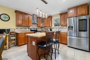 224 Edgar Pl, Elizabeth, NJ 07202 - Photo 18