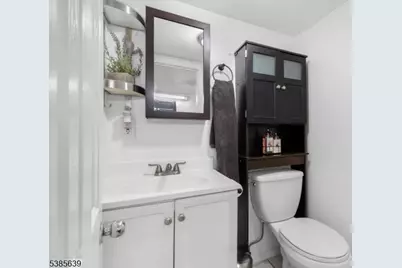 224 Edgar Pl, Elizabeth, NJ 07202 - Photo 32