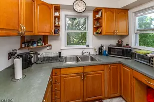 126 W High St, Bound Brook, NJ 08805 - Photo 34