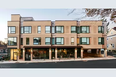 104 Baker St #304, Maplewood Twp., NJ 07040 - Photo 2