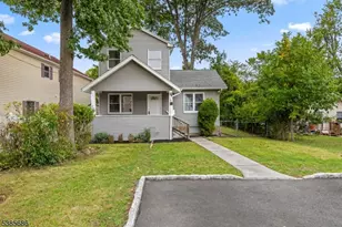 250 Woodcliff Ave, Little Falls Township, NJ 07424 - Photo 2