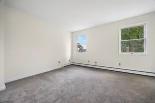 250 Woodcliff Ave, Little Falls Township, NJ 07424 - Photo 18