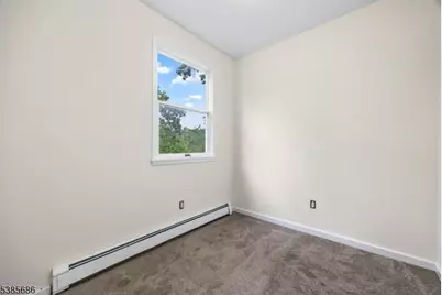 250 Woodcliff Ave, Little Falls Township, NJ 07424 - Photo 22