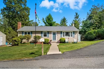 152 Pennsylvania Ave, Jefferson Township, NJ 07849 - Photo 1