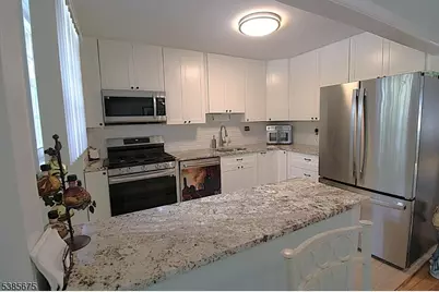 22 Atherton Ct #22B, Wayne, NJ 07470 - Photo 1