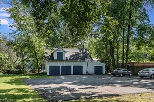 163 Park St, Montclair, NJ 07042 - Photo 4