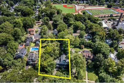 163 Park St, Montclair, NJ 07042 - Photo 10