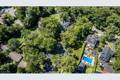 163 Park St, Montclair, NJ 07042 - Photo 16