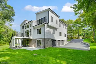 55 Troy Dr, Millburn Twp., NJ 07078 - Photo 38