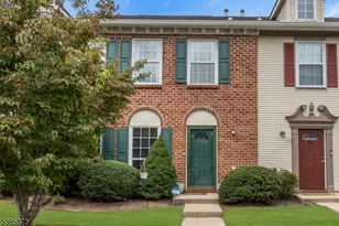 209 Lindsey Ct, Franklin Township, NJ 08823 - Photo 1