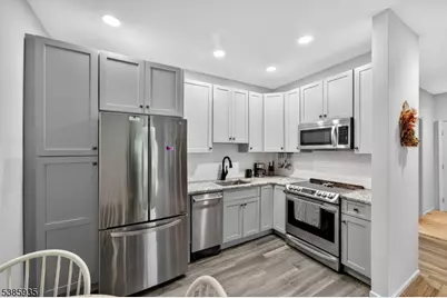 7308 Richmond Rd #308, West Milford, NJ 07480 - Photo 8