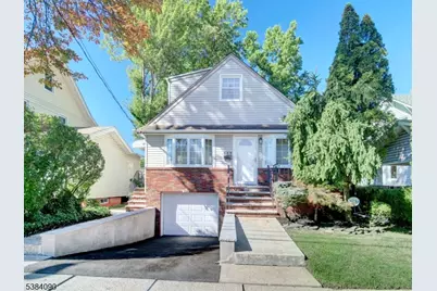 628 Maplewood Ave, Roselle Park, NJ 07204 - Photo 1