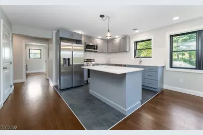 535 St James Avenue - Unit D, Pohatcong Township, NJ 08865 - Photo 12