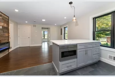 535 St James Avenue - Unit B, Pohatcong Township, NJ 08865 - Photo 14