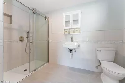 535 St James Avenue - Unit B, Pohatcong Township, NJ 08865 - Photo 18