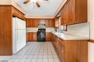 215 Stamets Rd, Holland Township, NJ 08848 - Photo 12