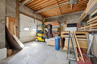 401 US Highway 202, Raritan, NJ 08869 - Photo 24