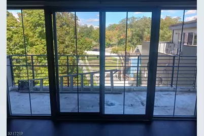 10 Ford Ave #306, Morristown, NJ 07960 - Photo 4