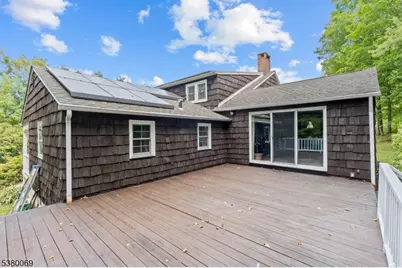 2 Bell St, Sparta Township, NJ 07871 - Photo 6