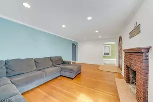 14 Burnet Hill Rd, Livingston, NJ 07039 - Photo 12