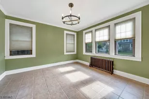 14 Burnet Hill Rd, Livingston, NJ 07039 - Photo 4