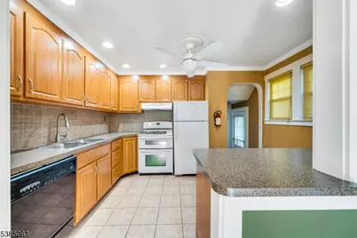 14 Burnet Hill Rd, Livingston, NJ 07039 - Photo 6