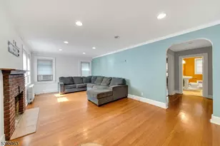 14 Burnet Hill Rd, Livingston, NJ 07039 - Photo 10